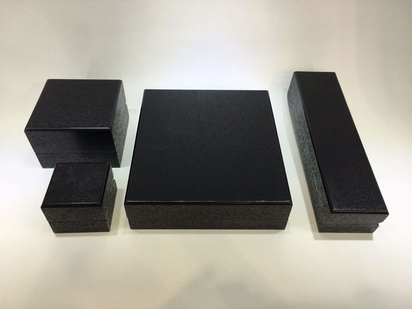 Charbon Oak — custom jewelry box series CN-205