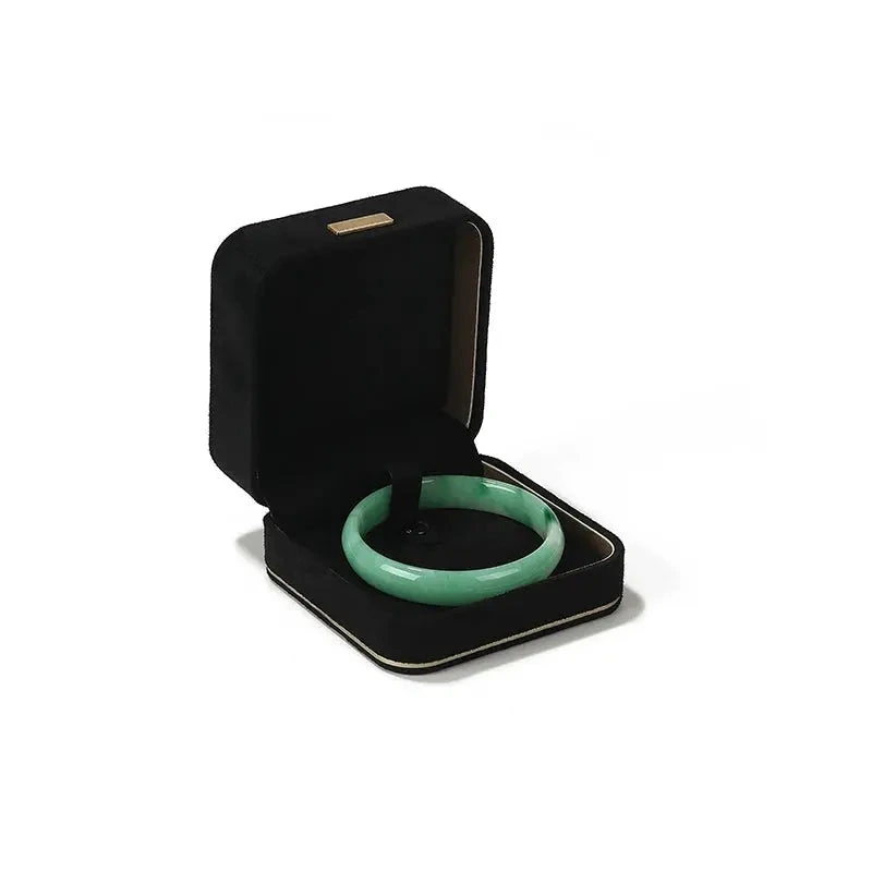 Black bracelet and bangle box, 9.5 cm, open